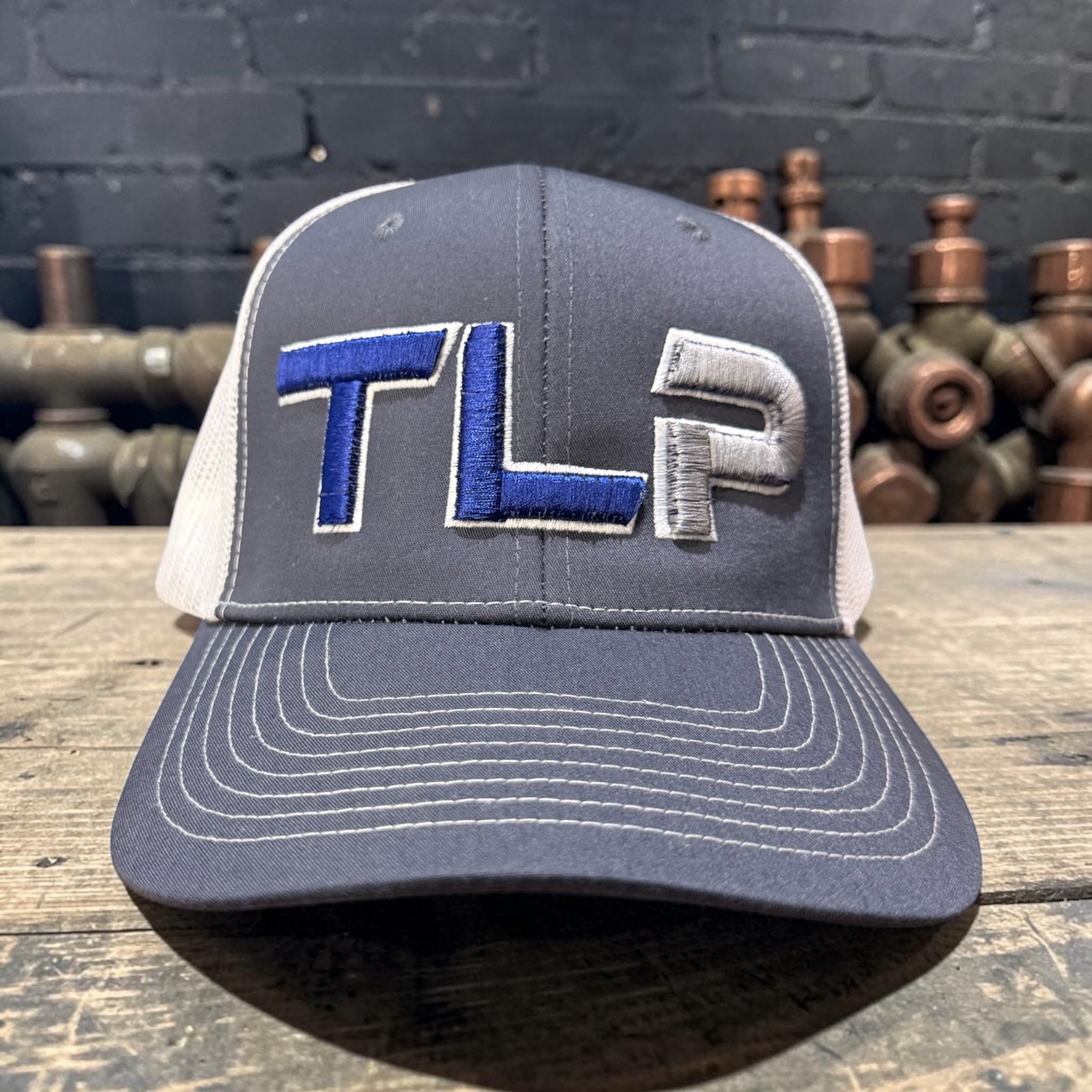 GREY AND WHITE TRUCKER 6 PANEL 3D PUFF